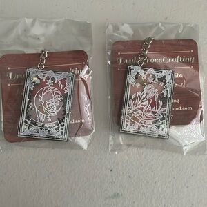 Brand new tarot card shadow box keychains